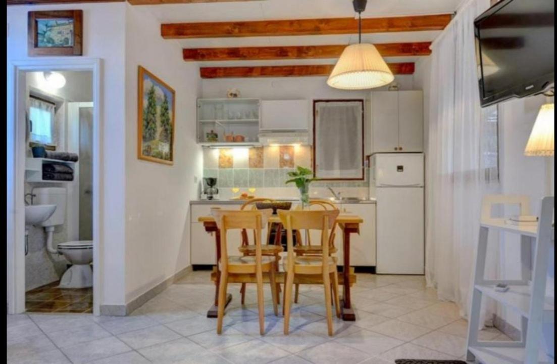 Mandulera Villa Peroj Ngoại thất bức ảnh